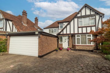 image of 18 Hillersdon Avenue, Edgware