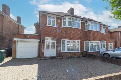 Arrange a viewing for Wolmer Gardens, Edgware, HA8