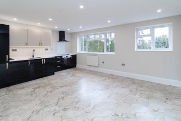 image of 11 Cornwall Road, Pinner